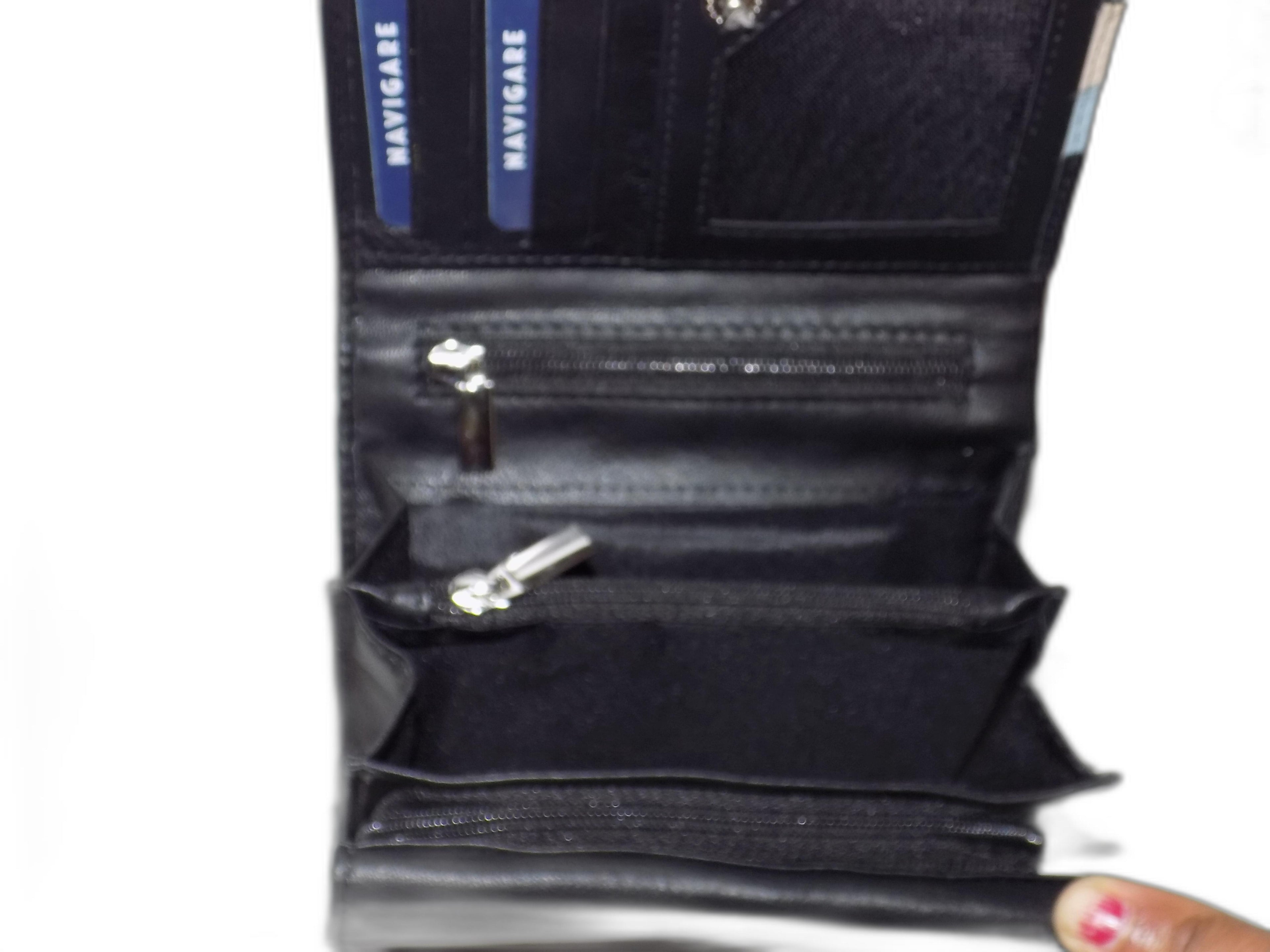 Navigare – Women’s Genuine Leather Wallet with Flap – Model PF768-62
